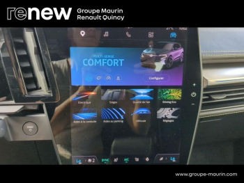 Photo 22 du bon plan RENAULT Megane E-Tech Electric EV60 220ch Iconic optimum charge -B occasion à 26900 €