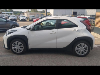 Photo 2 du bon plan TOYOTA Aygo X 116h Dynamic occasion à 19891 €