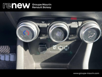 Photo 23 du bon plan RENAULT Clio 1.6 E-Tech 140ch Business -21 occasion à 13500 €
