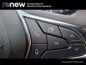 Photo 23 du bon plan RENAULT Captur 1.6 E-Tech full hybrid 145ch Evolution occasion à 21999 €