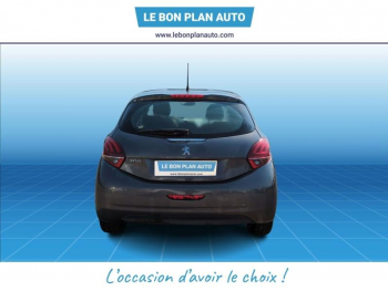 Photo 6 du bon plan PEUGEOT 208 1.2 PureTech 82ch E6.c Signature 5p occasion à 5780 €