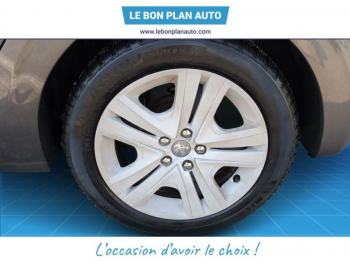 Photo 9 du bon plan PEUGEOT 208 1.2 PureTech 82ch E6.c Signature 5p occasion à 5780 €