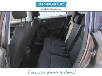 Photo 14 du bon plan PEUGEOT 208 1.2 PureTech 82ch E6.c Signature 5p occasion à 5780 €
