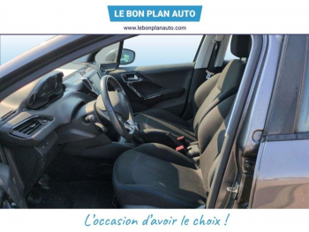 Photo 15 du bon plan PEUGEOT 208 1.2 PureTech 82ch E6.c Signature 5p occasion à 5780 €