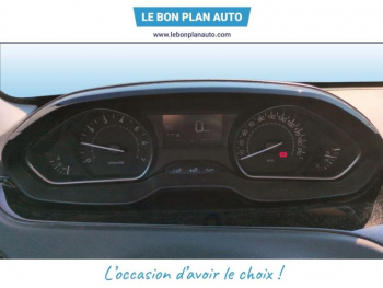 Photo 17 du bon plan PEUGEOT 208 1.2 PureTech 82ch E6.c Signature 5p occasion à 5780 €
