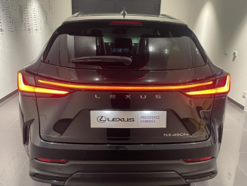 Photo 6 du bon plan LEXUS NX 450h+ Luxe 4WD Pack Design Toit Ouvrant occasion à 36990 €
