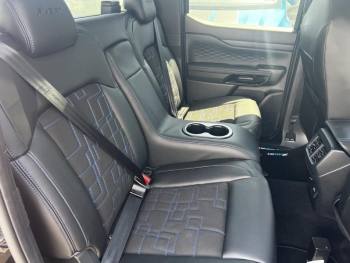 Photo 10 du bon plan FORD Ranger VUL 3.0 EcoBlue V6 240ch Stop&Start Double Cabine MS-RT e-4WD BVA10 occasion à 73390 €