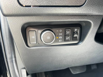 Photo 18 du bon plan FORD Ranger VUL 3.0 EcoBlue V6 240ch Stop&Start Double Cabine MS-RT e-4WD BVA10 occasion à 73390 €