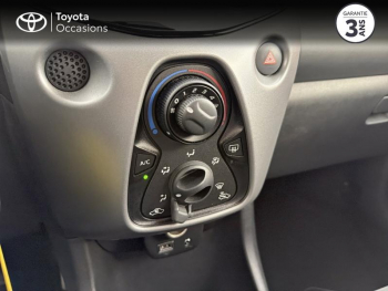 Photo 22 du bon plan TOYOTA Aygo 1.0 VVT-i 72ch x-play x-shift 5p MY20 occasion à 10990 €