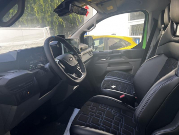 Photo 14 du bon plan FORD Transit Custom Fg VUL 320 L1H1 2.5 Duratec 232ch Hybride rechargeable MS-RT CVT occasion à 64900 €