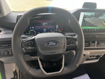Photo 18 du bon plan FORD Transit Custom Fg VUL 320 L1H1 2.5 Duratec 232ch Hybride rechargeable MS-RT CVT occasion à 64900 €