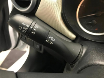 Photo 18 du bon plan NISSAN Micra 0.9 IG-T 90ch Tekna occasion à 11990 €