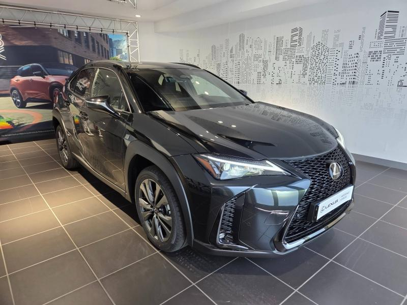 Bon plan LEXUS UX 300h F SPORT Design MY26 occasion à 40490 €
