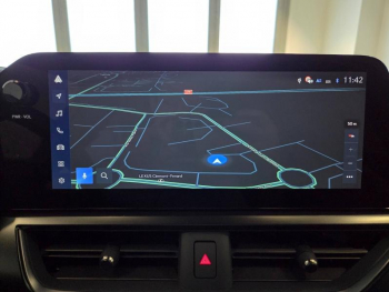 Photo 7 du bon plan LEXUS UX 300h F SPORT Design MY26 occasion à 40490 €