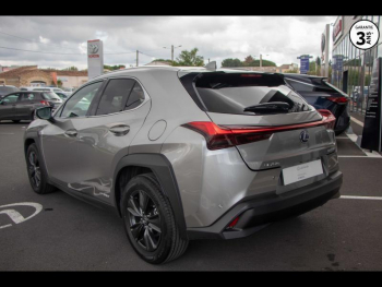 Photo 8 du bon plan LEXUS UX 250h 2WD Luxe Pack Technologie occasion à 22990 €