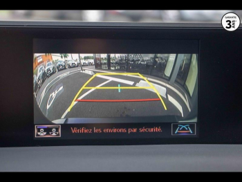 Photo 14 du bon plan LEXUS UX 250h 2WD Luxe Pack Technologie occasion à 22990 €