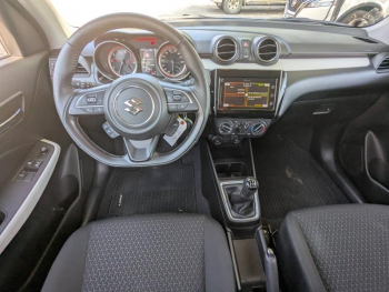 Photo 2 du bon plan SUZUKI Swift 1.2 Dualjet Hybrid 83ch Privilège occasion à 15790 €