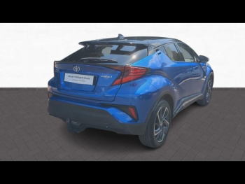 Photo 4 du bon plan TOYOTA C-HR 122h Graphic 2WD E-CVT RC18 occasion à 19980 €