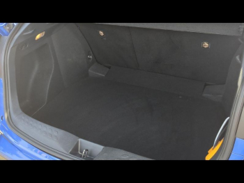 Photo 9 du bon plan TOYOTA C-HR 122h Graphic 2WD E-CVT RC18 occasion à 19980 €