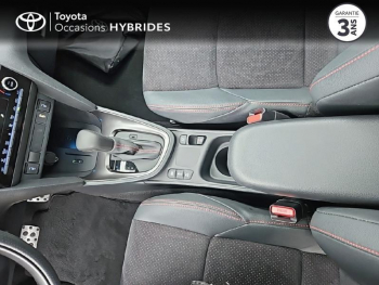 Photo 19 du bon plan TOYOTA Yaris Cross 116h GR Sport Toit Panoramique occasion à 25990 €