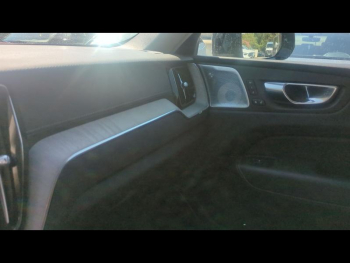 Photo 22 du bon plan VOLVO XC60 T6 AWD 253 + 145ch Utimate Style Chrome Geartronic occasion à 35790 €