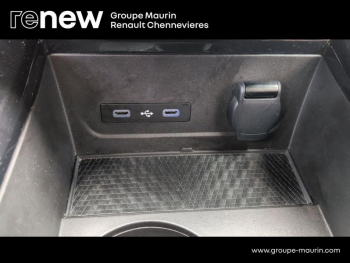 Photo 35 du bon plan RENAULT Austral 1.2 E-Tech full hybrid 200ch Techno - 24 occasion à 31999 €