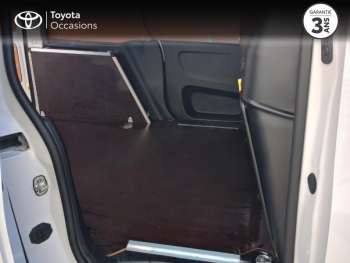 Photo 7 du bon plan TOYOTA PROACE CITY Medium 100 D-4D Start MY25 occasion à 22239 €