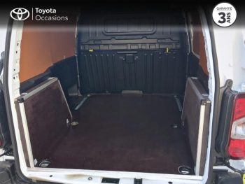 Photo 10 du bon plan TOYOTA PROACE CITY Medium 100 D-4D Start MY25 occasion à 22239 €