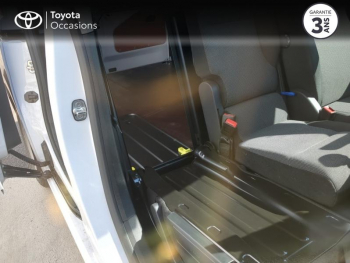 Photo 20 du bon plan TOYOTA PROACE CITY Medium 100 D-4D Start MY25 occasion à 22239 €