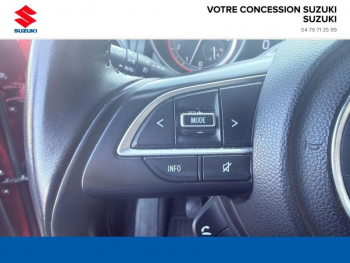 Photo 22 du bon plan SUZUKI Swift 1.2 Dualjet Hybrid 83ch Pack AllGrip occasion à 11990 €