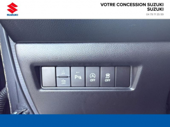 Photo 11 du bon plan SUZUKI Swift 1.2 Dualjet Hybrid 83ch Pack Auto occasion à 16990 €