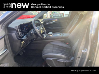 Photo 10 du bon plan RENAULT Austral 1.2 E-Tech full hybrid 200ch Techno occasion à 25890 €