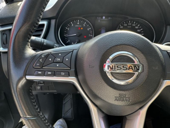 Photo 17 du bon plan NISSAN Qashqai 1.2 DIG-T 115ch N-Connecta occasion à 15900 €