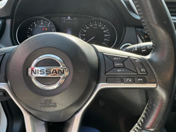 Photo 18 du bon plan NISSAN Qashqai 1.2 DIG-T 115ch N-Connecta occasion à 15900 €