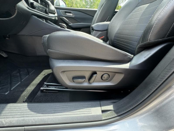 Photo 25 du bon plan NISSAN Qashqai 1.3 Mild Hybrid 158ch Tekna Xtronic occasion à 22900 €