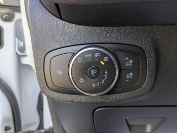 Photo 9 du bon plan FORD Fiesta 1.0 Flexifuel 95ch Titanium Business 5p occasion à 15990 €
