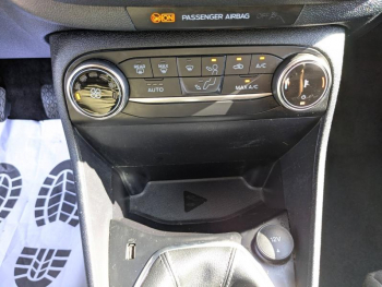 Photo 14 du bon plan FORD Fiesta 1.0 Flexifuel 95ch Titanium Business 5p occasion à 15990 €