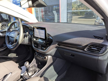 Photo 19 du bon plan FORD Fiesta 1.0 Flexifuel 95ch Titanium Business 5p occasion à 15990 €
