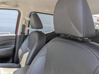 Photo 13 du bon plan NISSAN Navara VUL 2.3 dCi 190ch Double-Cab OffRoader Tekna+ 2018 BVA occasion à 39980 €