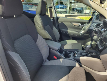 Photo 5 du bon plan NISSAN Qashqai 1.3 DIG-T 160ch N-Connecta DCT occasion à 16990 €