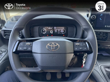 Photo 13 du bon plan TOYOTA PROACE CITY Medium 100 D-4D Start MY25 occasion à 22390 €