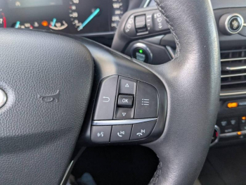 Photo 8 du bon plan FORD Focus Active 1.5 EcoBoost 150ch Active V BVA 119g occasion à 18490 €