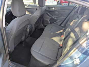 Photo 17 du bon plan FORD Focus Active 1.5 EcoBoost 150ch Active V BVA 119g occasion à 18490 €