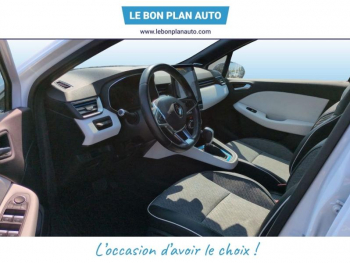 Photo 23 du bon plan RENAULT Clio 1.6 E-Tech 140ch Première Edition occasion à 12480 €