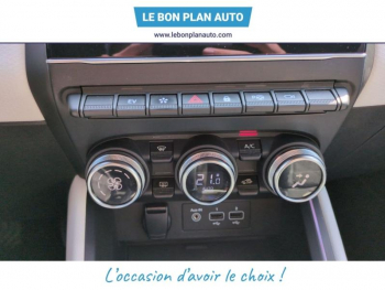 Photo 30 du bon plan RENAULT Clio 1.6 E-Tech 140ch Première Edition occasion à 12480 €
