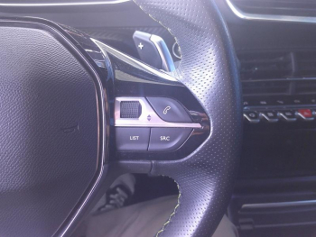Photo 19 du bon plan PEUGEOT 2008 1.2 PureTech 155ch S&S GT EAT8 occasion à 16590 €