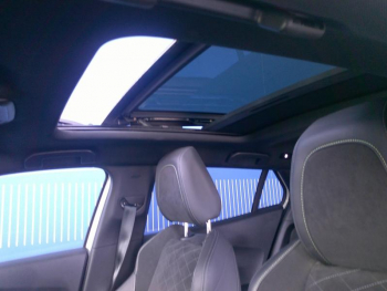 Photo 24 du bon plan PEUGEOT 2008 1.2 PureTech 155ch S&S GT EAT8 occasion à 16590 €