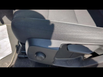 Photo 23 du bon plan VOLVO XC40 T4 Recharge 129 + 82ch Inscription Business DCT 7 occasion à 20990 €