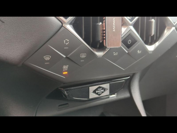 Photo 16 du bon plan DS DS 3 Crossback BlueHDi 110ch So Chic occasion à 16780 €