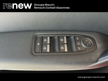 Photo 19 du bon plan RENAULT Captur 1.6 E-Tech hybride 145ch Techno occasion à 19490 €